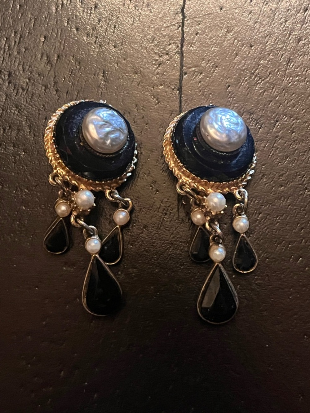 Vintage Clip Black Teardrop Pearl Dangle Earrings